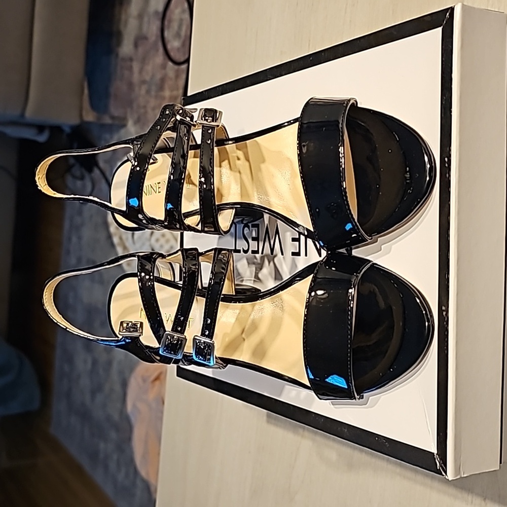 Nine wear Black heels